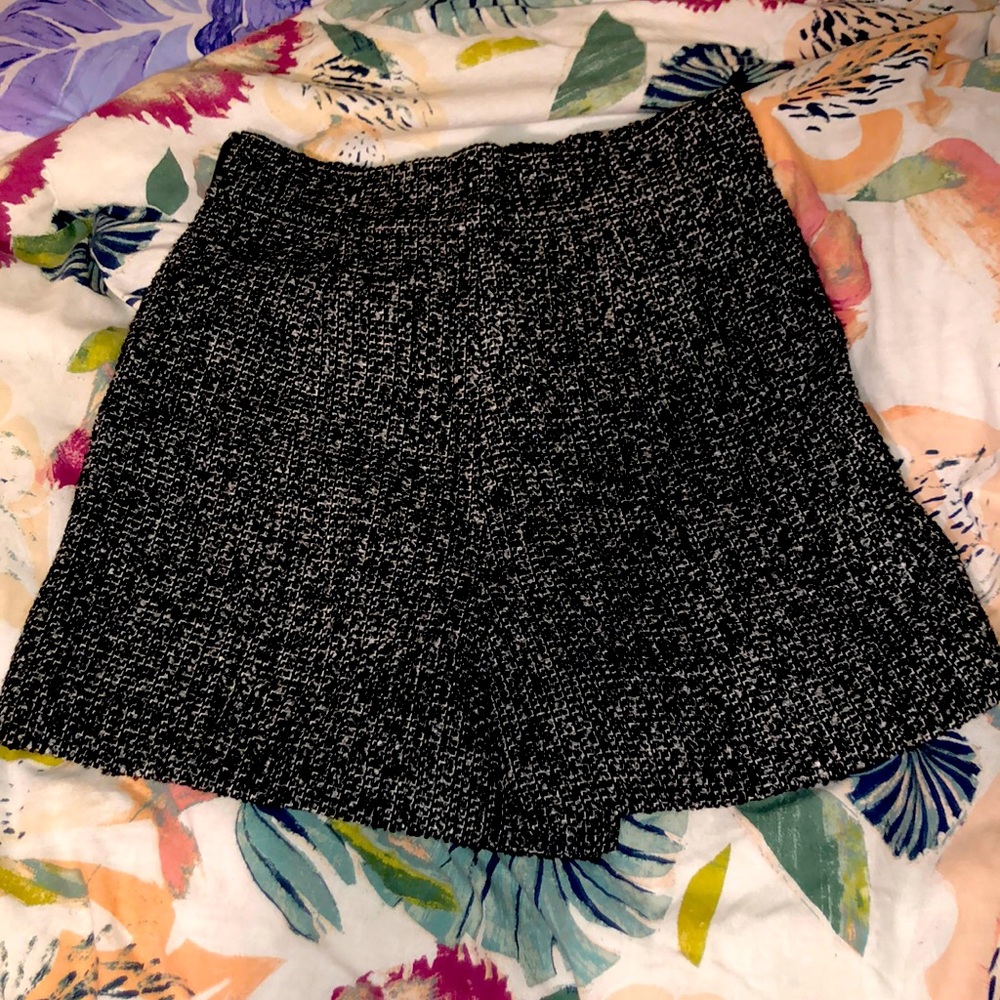 XS Zara Heather grey shorts 50% acrylic, 25% polyester, 15% cotton, 10% viscose